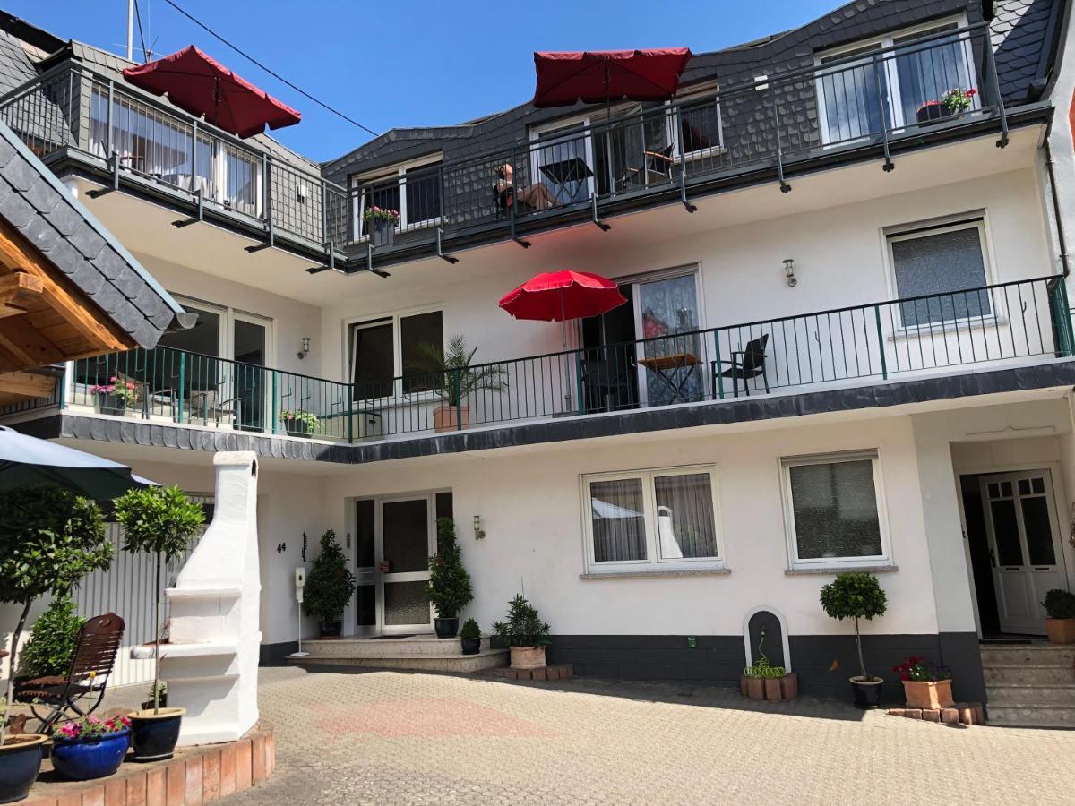 Wein Und Gaestehaus Huels Креф Экстерьер фото